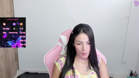 Snapshot of angel_malak chatting on December 26, 9:58 pm ANGEL MALAK online show from December 26, 9:58 pm