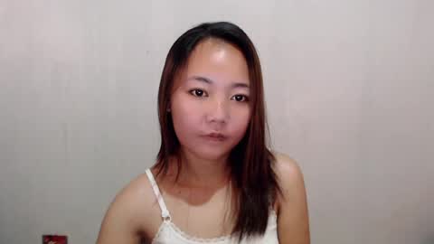 angel_piecumxx online show from July 29, 2:11 am