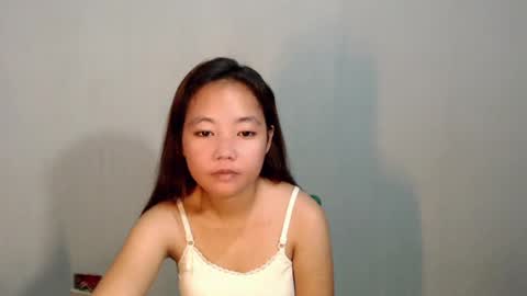 angel_piecumxx online show from July 13, 6:08 pm