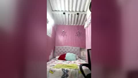 angel_princess18 online show from July 22, 2:56 am