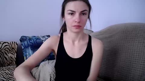 Snapshot of angel_zoe77 chatting on February 15, 12:11 pm Zoe online show from February 15, 12:11 pm