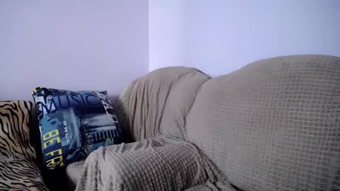 Snapshot of angel_zoe77 chatting on March 8, 12:39 pm Zoe online show from March 8, 12:39 pm