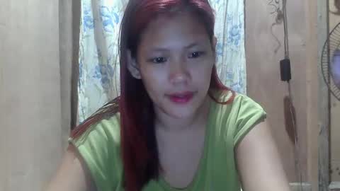 Snapshot of angela413796 chatting on January 1, 8:26 pm angela413796 online show from January 1, 8:26 pm