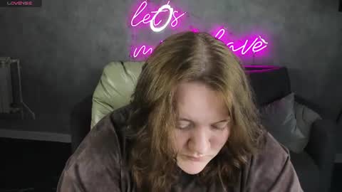 Angela online show from July 31, 8:59 am
