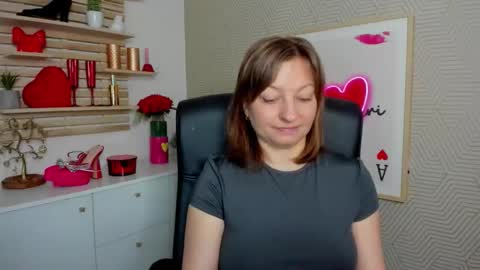 Angela online show from April 2, 5:27 am