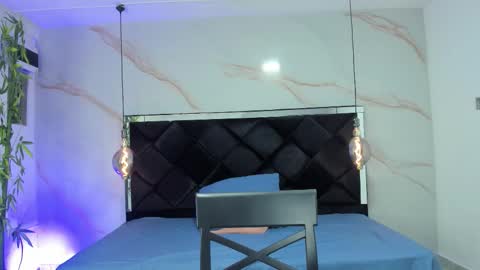 Snapshot of angelaa_cute chatting on October 11, 1:14 pm ANGELA online show from October 11, 1:14 pm