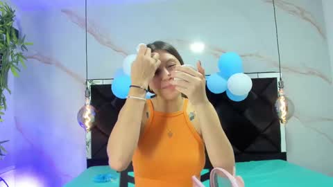 Snapshot of angelaa_cute chatting on September 27, 12:23 pm ANGELA online show from September 27, 12:23 pm