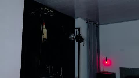 Angela help me reach 100 thumbs up online show from November 9, 9:11 pm