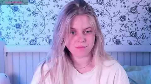 Darsi Anty online show from June 24, 3:33 pm