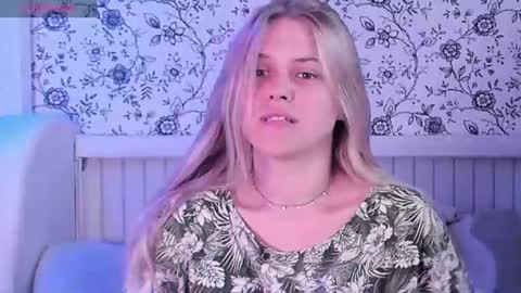 Darsi Anty online show from June 26, 3:24 pm