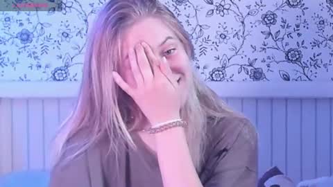 Darsi Anty online show from July 6, 2:33 pm