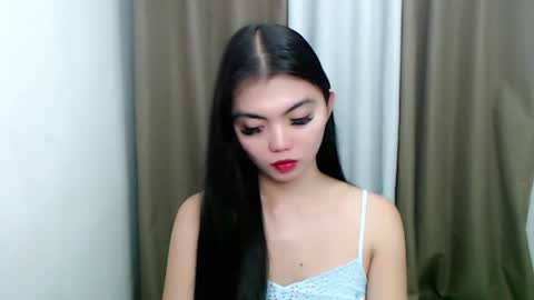 Snapshot of angelari_slut chatting on March 3, 4:54 am angelari_slut online show from March 3, 4:54 am