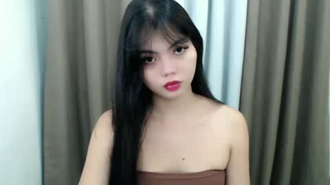 Snapshot of angelari_slut chatting on January 28, 4:50 am angelari_slut online show from January 28, 4:50 am