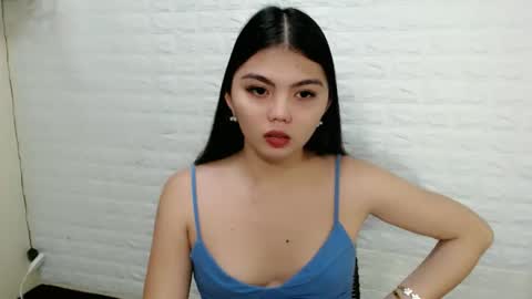 Snapshot of angelari_slut chatting on October 3, 7:57 am angelari_slut online show from October 3, 7:57 am
