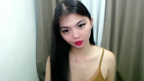Snapshot of angelari_slut chatting on February 10, 1:57 am angelari_slut online show from February 10, 1:57 am