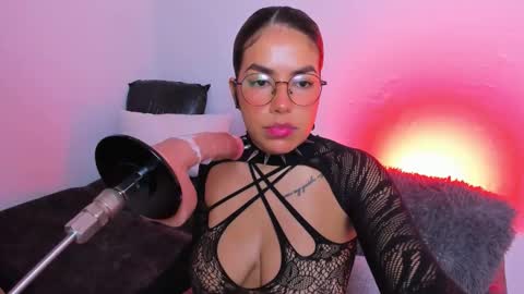 Angela Ricci online show from October 17, 7:28 pm