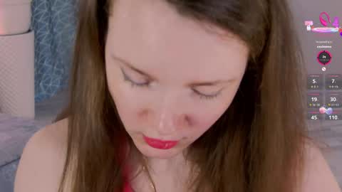 Angela online show from April 18, 7:07 pm