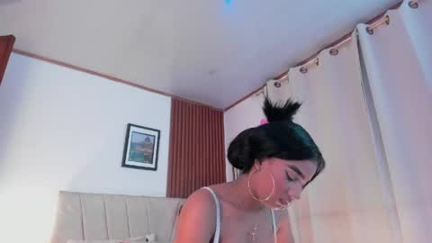 Carolina online show from June 10, 1:49 am