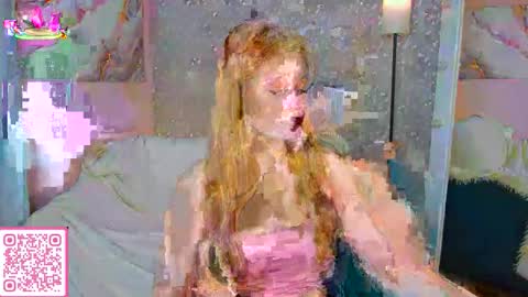 Emma online show from November 21, 2:02 am