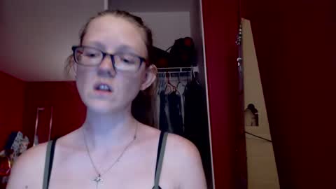 AngelicAngel online show from September 15, 7:38 am