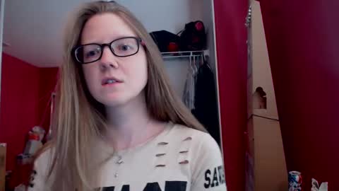 AngelicAngel online show from February 12, 6:30 pm