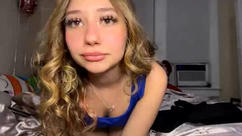 AngelicaSnow AngelParis online show from February 26, 3:35 am