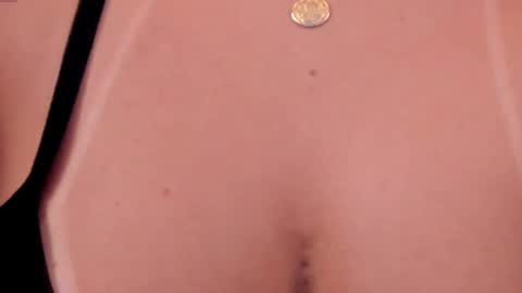 Snapshot of angelicavega_ chatting on September 12, 7:54 pm Angelica Vega online show from September 12, 7:54 pm
