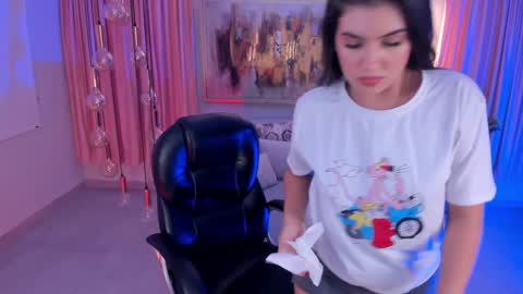 Snapshot of angelicavega_ chatting on February 5, 2:08 am Angelica Vega online show from February 5, 2:08 am