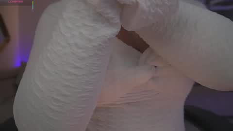 Snapshot of angelicavega_ chatting on September 30, 9:19 pm Angelica Vega online show from September 30, 9:19 pm