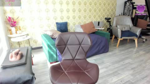 angelina_class_7 online show from April 7, 2:19 pm