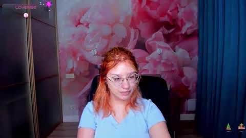 AngelinaLow online show from November 28, 1:14 pm