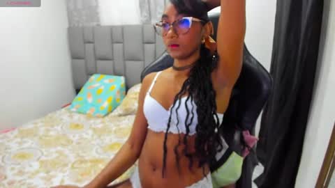 AngelinaMurphy online show from June 13, 7:28 am