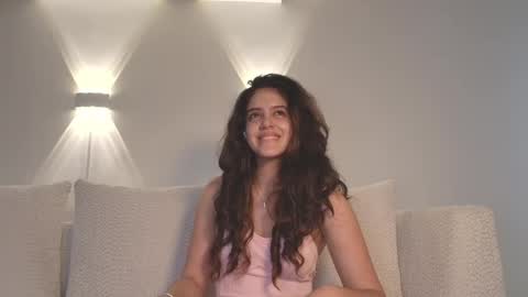   online show from March 5, 10:38 pm