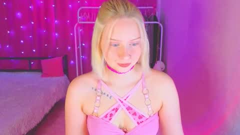 Cutie online show from February 4, 10:29 am