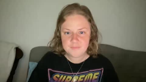 Snapshot of angeloflight273360 chatting on September 29, 12:54 pm Angel of Light online show from September 29, 12:54 pm