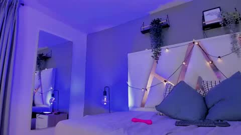 Angel 3 online show from May 28, 3:32 pm