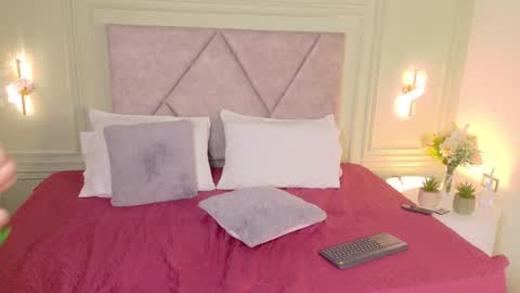 angely_perry online show from February 17, 10:42 pm