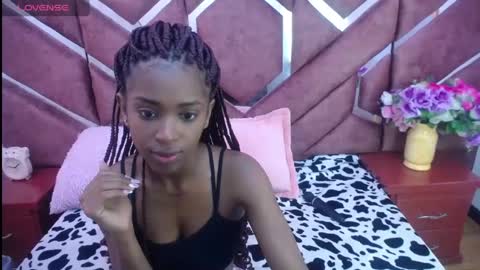 Snapshot of angeyapetite chatting on January 9, 12:19 pm Anyega online show from January 9, 12:19 pm