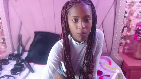 Snapshot of angeyapetite chatting on March 7, 12:23 pm Anyega online show from March 7, 12:23 pm