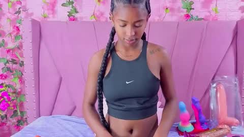 Anyega online show from February 19, 1:10 pm