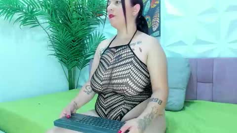 anggie online show from February 1, 10:14 am