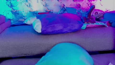 Snapshot of angi_sousxx3 chatting on September 15, 3:48 am angi online show from September 15, 3:48 am