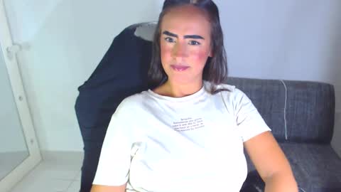 IG angie dreamgirl01 online show from November 8, 12:59 am