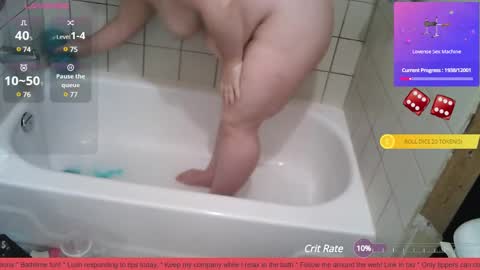 Snapshot of angienash42 chatting on January 3, 8:01 pm AngieNash42 online show from January 3, 8:01 pm