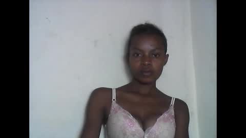 anicha_69 online show from May 30, 7:06 am