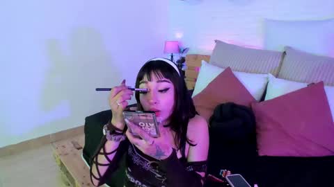 Snapshot of anie_sp chatting on October 17, 7:28 pm Anie Monday to Saturday from 200 pm to 810pm UTC-5 Colombia Time online show from October 17, 7:28 pm