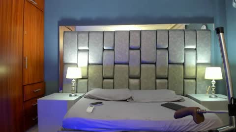 Ani  Time schedule 0600 - 1400 GMT -5 online show from April 6, 11:11 am