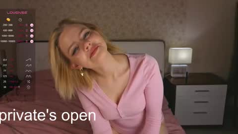 Alice online show from November 5, 2:22 pm