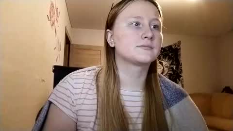 Anika online show from October 24, 4:03 pm