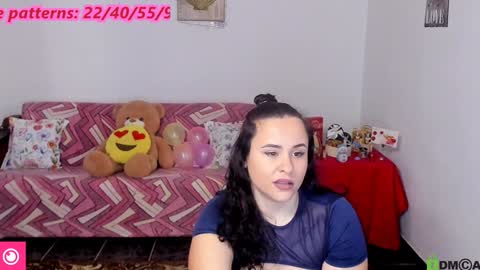 AnissyaX online show from February 5, 6:13 am